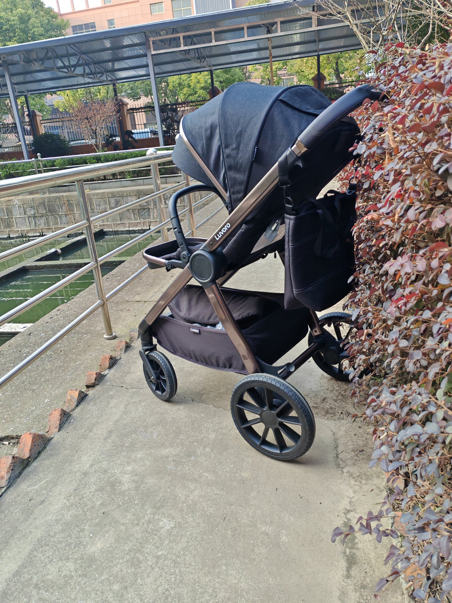 Luvoro Baby Stroller